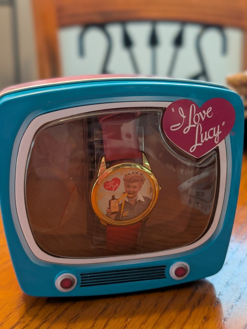 Teal Retro I Love Lucy TV Watch Display with Pink Strap. Needs Battery